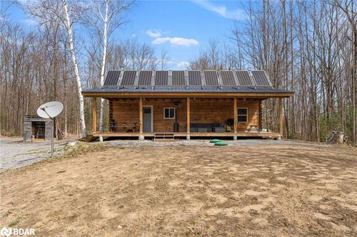 2075 Dyno Rd, Cardiff, ON, K0L1M1 | Card Image