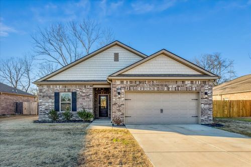 7395 Barrett Oaks Cv, Millington, TN, 38053-5024 | Card Image