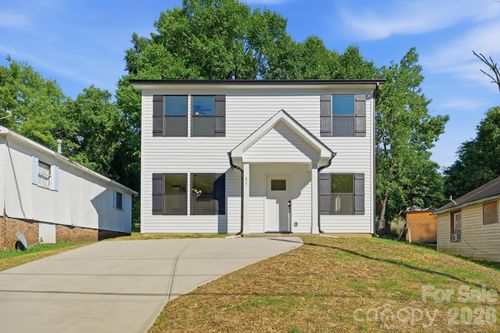 53 Young Ave Sw, Concord, NC, 28025-3562 | Card Image