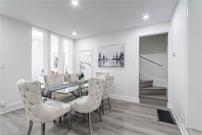 135 East Ave N, House other with 3 bedrooms, 2 bathrooms and 2 parking in Hamilton ON | Image 6
