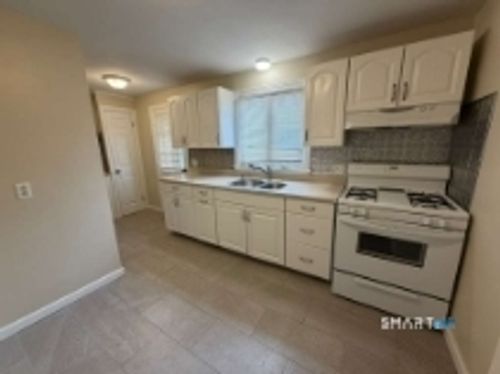 e-1160 Whitney Ave, Hamden, CT, 06517-3454 | Card Image