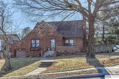 5143 Blondo St, Omaha, NE, 68104-4357 | Card Image