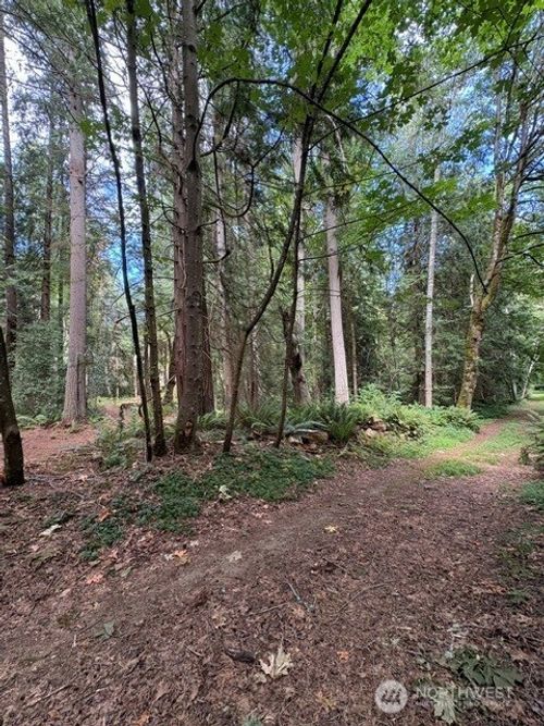 lot-b-16230 Agate Pass Rd Ne, Bainbridge Island, WA, 98110-1066 | Card Image