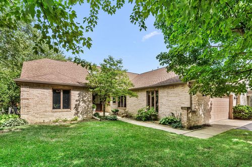 3804 Pheasant Walk Dr, Valparaiso, IN, 46383 | Card Image