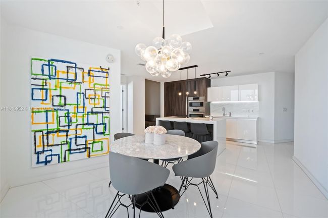UNIT-909 - 851 Ne 1 St Ave, Condo with 3 bedrooms, 3 bathrooms and null parking in Miami FL | Image 6