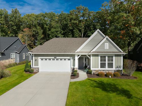 17522 Shinnecock Dr, Spring Lake, MI, 49456-9559 | Card Image