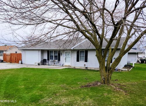 401 Charles St, Bryan, OH, 43506-1049 | Card Image
