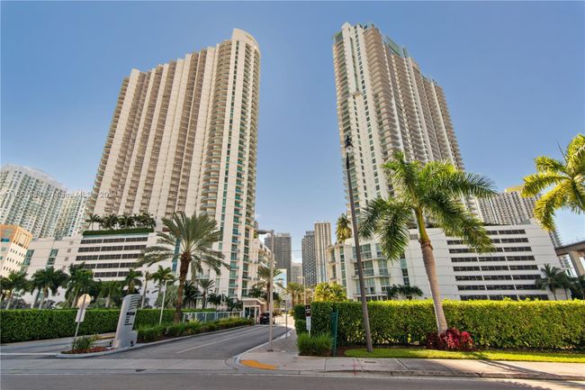 4410 - 90 Sw 3rd St, Condo with 2 bedrooms, 2 bathrooms and null parking in Miami FL | Image 14