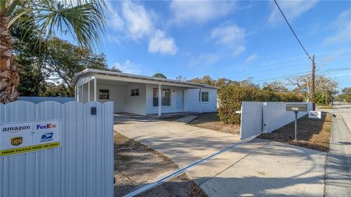 831 Woodlawn St, CLEARWATER, FL, 33756-2179 | Card Image