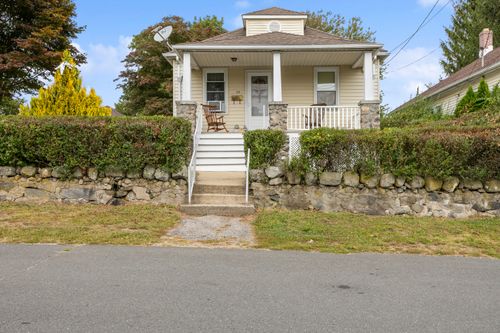 171 Kelsey St, Waterbury, CT, 06706-2514 | Card Image