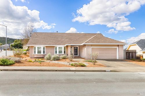 5984 Stone Bridge Rd, Santa Rosa, CA, 95409-5800 | Card Image