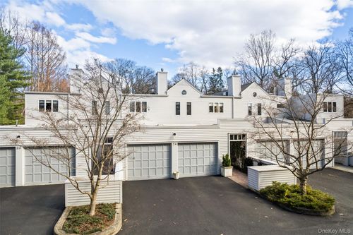 24 Beechwood Way, Briarcliff Manor, NY, 10510-2405 | Card Image