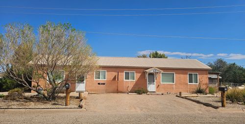 200 S 8th St, Santa Rosa, NM, 88435-2612 | Card Image