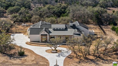 107 Fortunate Son, Boerne, TX, 78006-3650 | Card Image