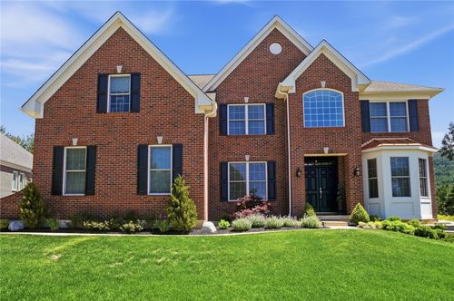 5604 Oak View Dr, Hamilton Twp, OH, 45039-7764 | Card Image