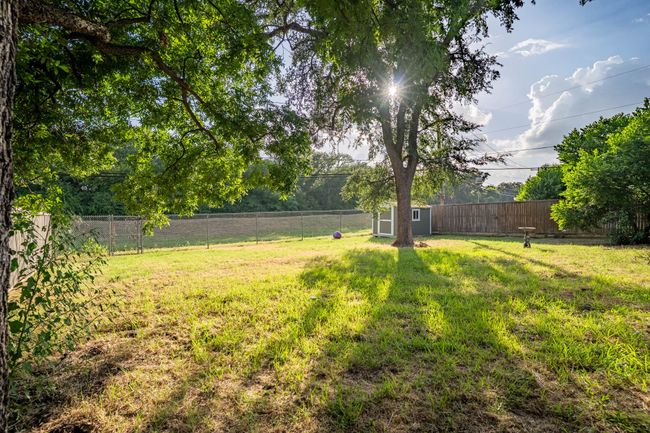 1905 Cimarron Trl, House other with 3 bedrooms, 2 bathrooms and null parking in Hurst TX | Image 32