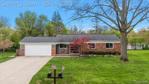 3580 Newgate Dr, Troy, MI, 48084-1048 | Card Image
