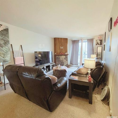 407-802 Kingsmere Blvd, Saskatoon, SK, S7J4B7 | Card Image