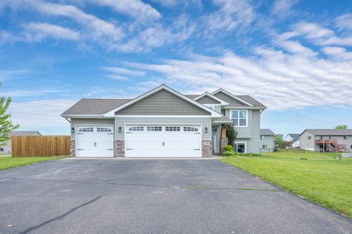 388 Dakota Ave, Roberts, WI, 54023-8505 | Card Image