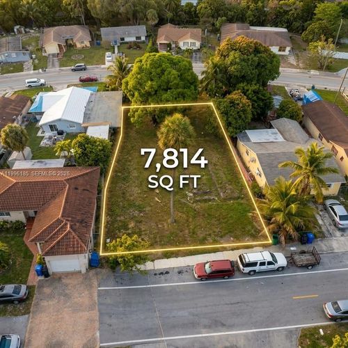 2941 Nw 8th Pl, Fort Lauderdale, FL, 33311-6615 | Card Image