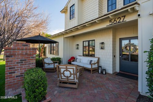 5627 E Monterosa St, Phoenix, AZ, 85018-4645 | Card Image