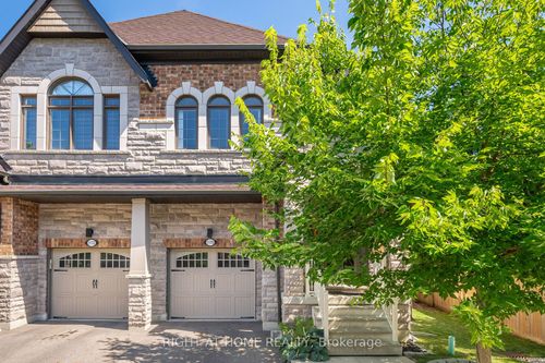 1170 Carnegie Dr, Mississauga, ON, L5E0A6 | Card Image