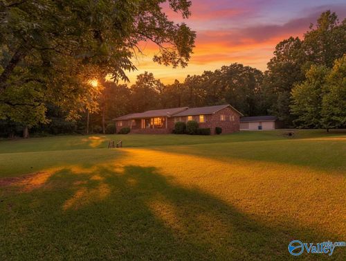 716 King Rd, Oneonta, AL, 35121-4825 | Card Image