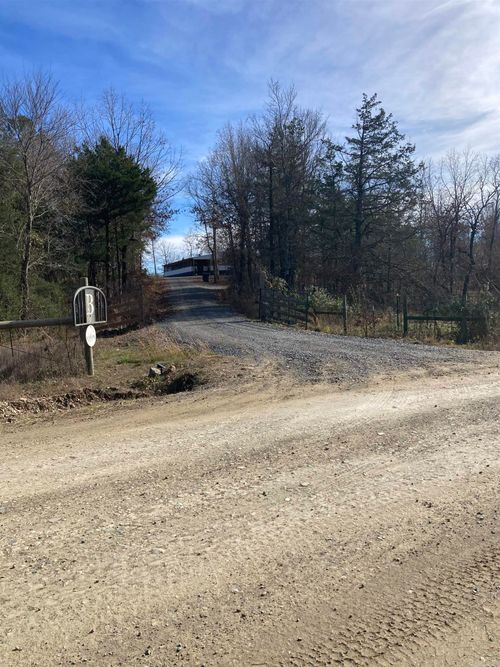 1386 Polk Road 48, Mena, AR, 71953-9594 | Card Image