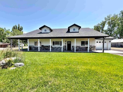 510 S Oneida St, Glenns Ferry, ID, 83623-2510 | Card Image