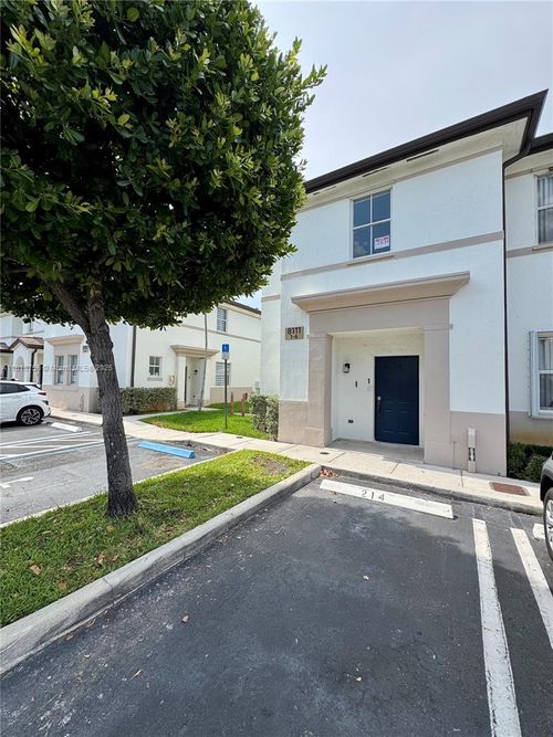 apt-1-8111 W 36th Ave, Hialeah, FL, 33018-1819 | Card Image