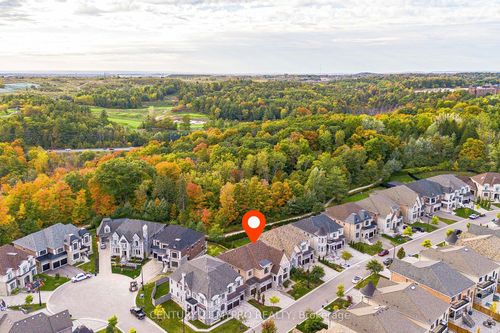 140 Lady Jessica Dr, Maple, ON, L6A4Z7 | Card Image