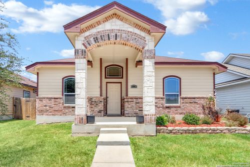 5983 Midcrown Dr, San Antonio, TX, 78218-4150 | Card Image