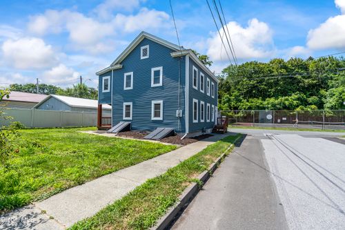 29 Hudson St, Waterford, NY, 12188-2029 | Card Image