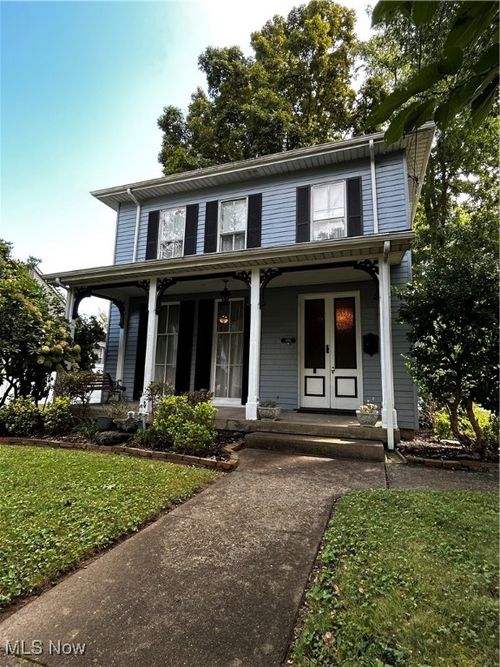 806 Main St, Belpre, OH, 45714-1624 | Card Image