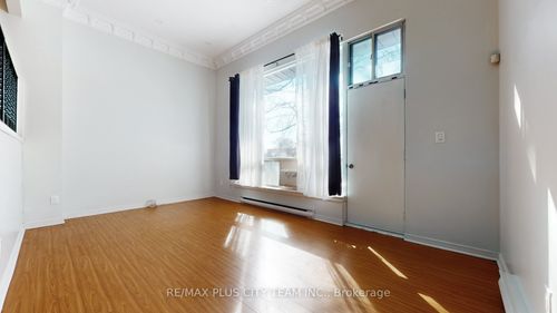 50 Darras Crt, Brampton, ON, L6T1W7 | Card Image