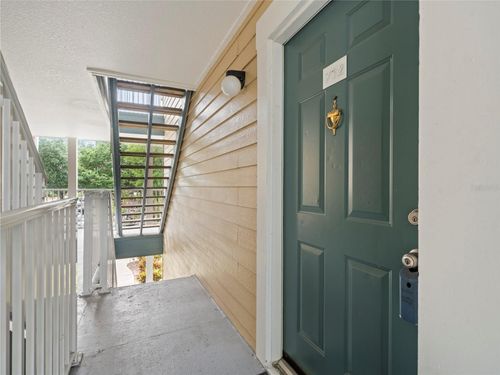 apt-712-10028 Strafford Oak Ct, TAMPA, FL, 33624-5143 | Card Image