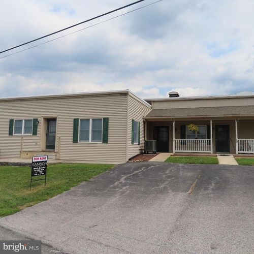 11-102 Park St, MONT ALTO, PA, 17237-9675 | Card Image
