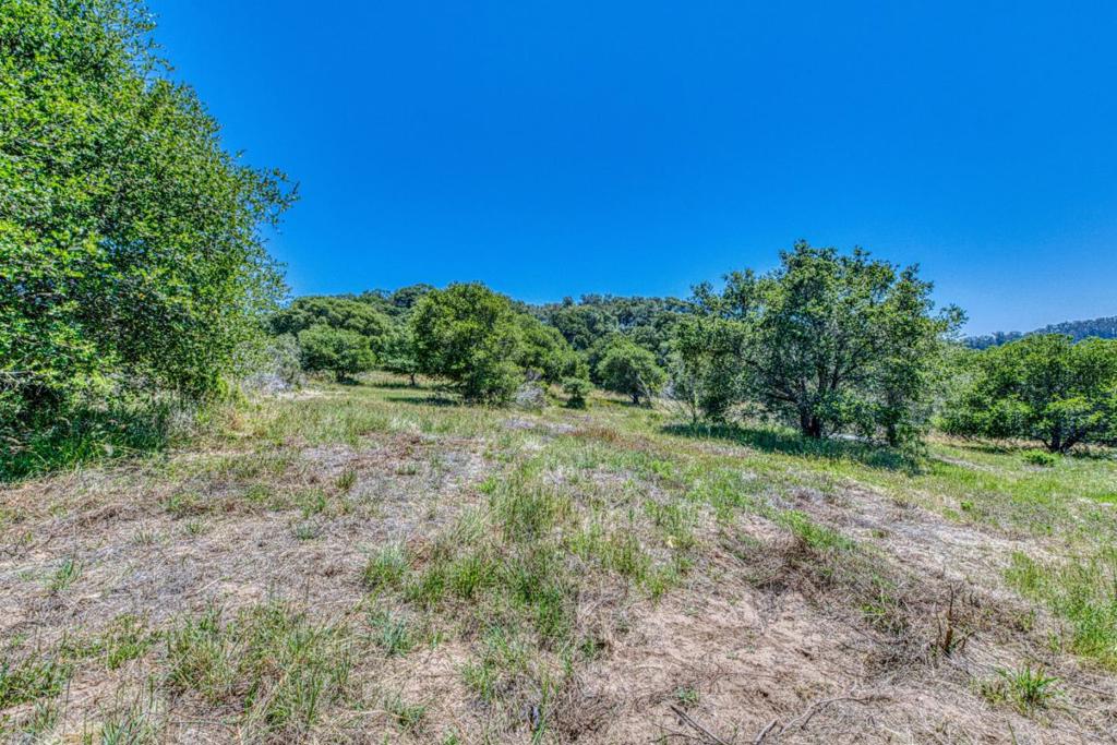 Land in Royal Oaks 3