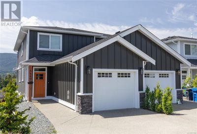 4469 Wellington Rd, Home with 4 bedrooms, 4 bathrooms and 4 parking in Nanaimo BC | Image 1