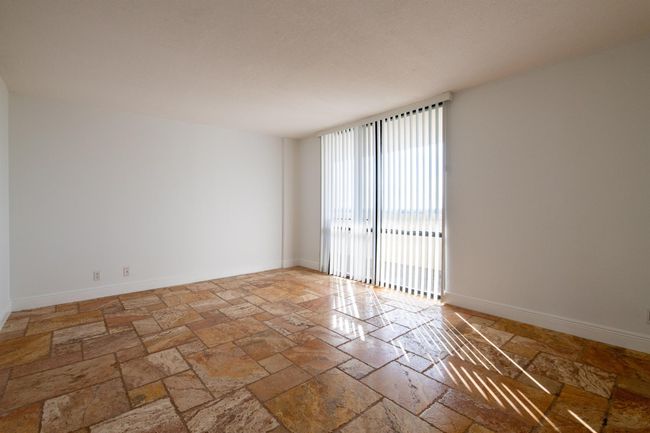 APT-1134 - 122 Lakeshore Dr, Condo with 2 bedrooms, 2 bathrooms and null parking in North Palm Beach FL | Image 46