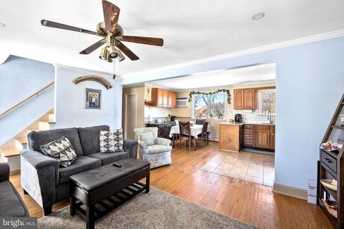 1439 Shelmire Ave, PHILADELPHIA, PA, 19111-3313 | Card Image