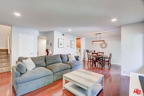 unit-5-1275 Seacliff Ct, Ventura, CA, 93003-6020 | Card Image