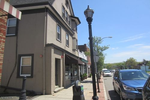 apt-2-638 Bloomfield Ave, Verona, NJ, 07044-1828 | Card Image