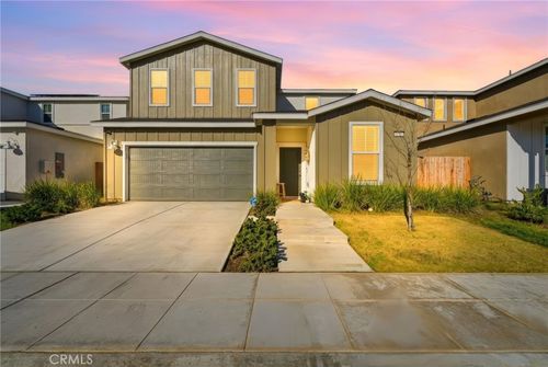 4225 Hampton Way, Clovis, CA, 93619-6711 | Card Image