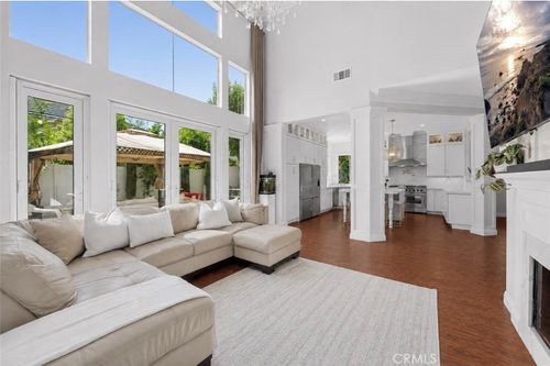 6 Coffeeberry Ct, Trabuco Canyon, CA, 92679-4945 | Card Image