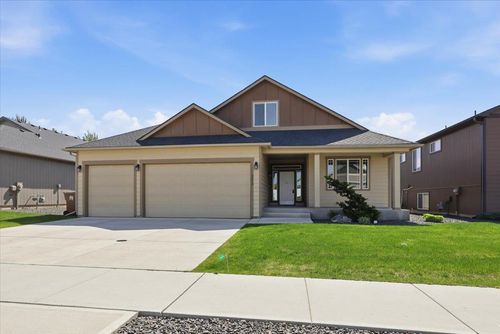 8412 N Summerhill Ln, Spokane, WA, 99208-6913 | Card Image