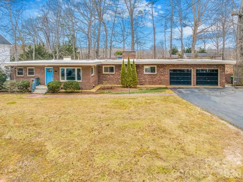 96 Oak Hill Rd, Candler, NC, 28715-9613 | Card Image