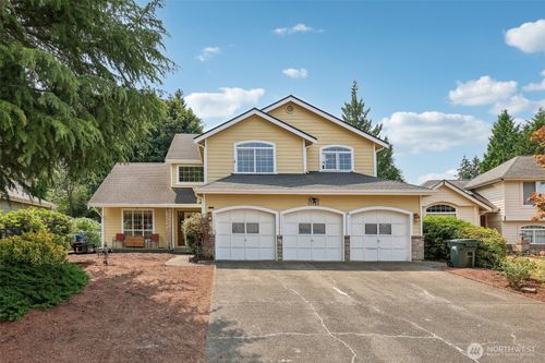 11121 Se 271st Street, Kent, WA, 98030 | Card Image
