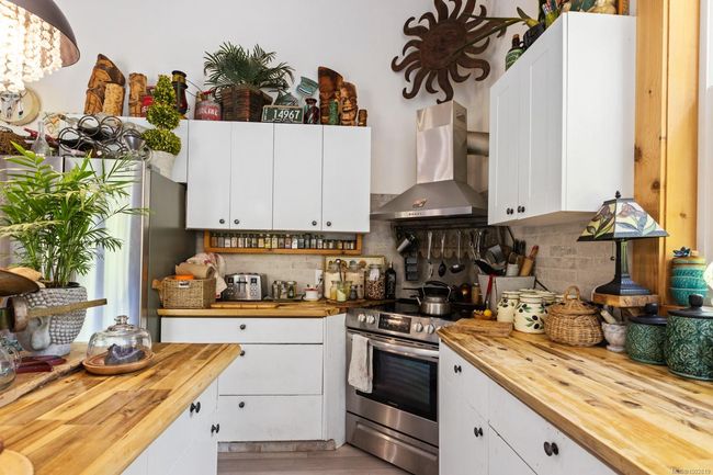 2470 North End Rd, House other with 3 bedrooms, 5 bathrooms and 8 parking in Salt Spring BC | Image 15