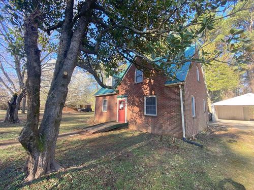 108 Bedford St, Drakes Branch, VA, 23937-2910 | Card Image